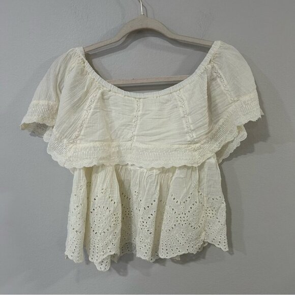 American Eagle Outfitters Cream Ruffled Tiered Off The Shoulder Blouse Medium - Picture 4 of 5